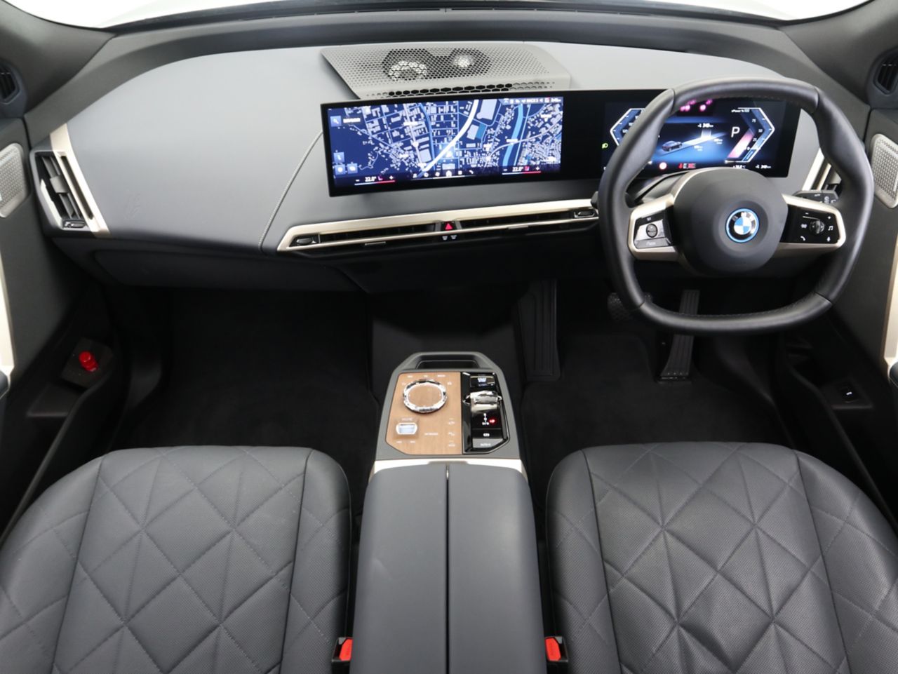 i20 iX xDrive50