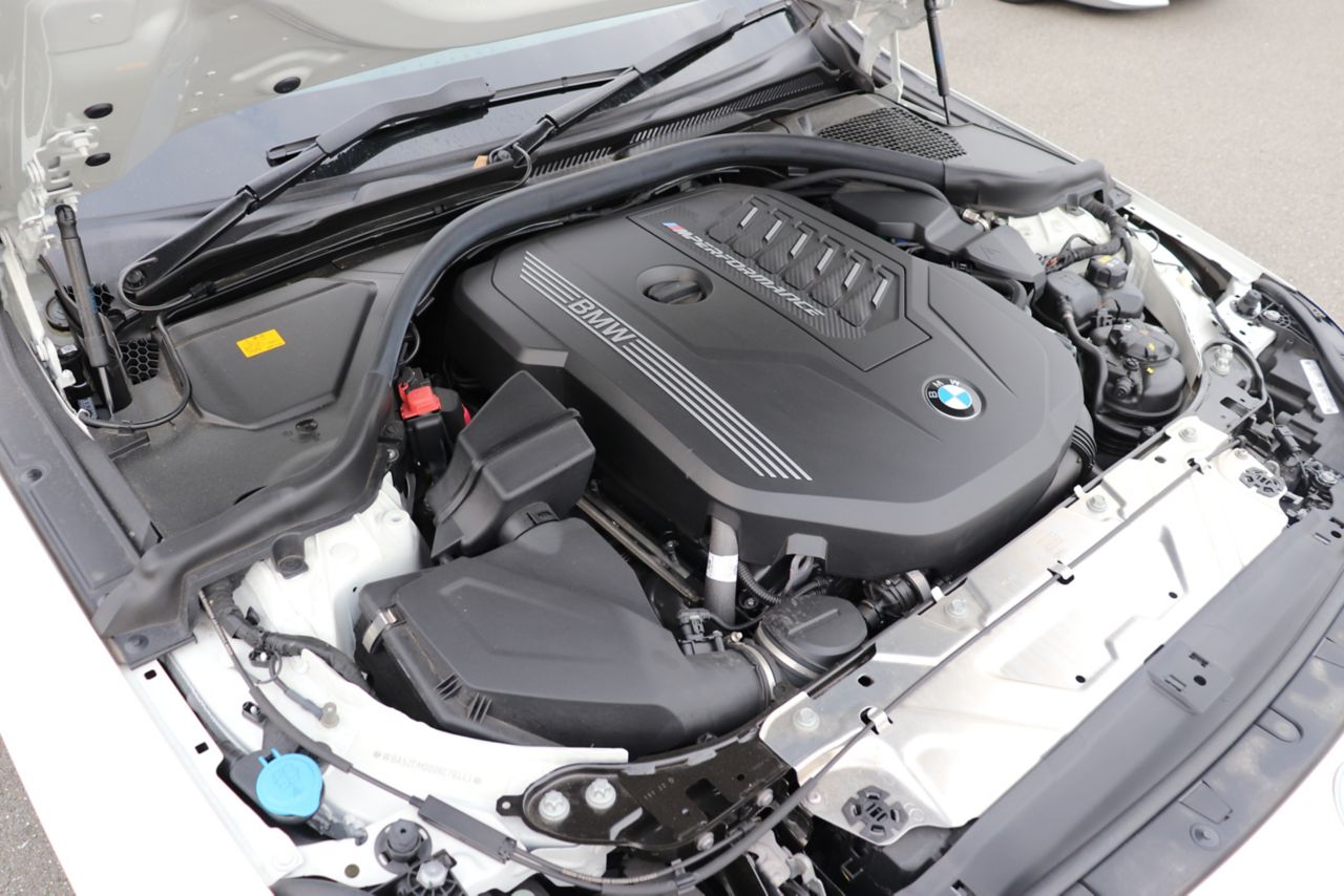 M240i xDrive Coupé RHD