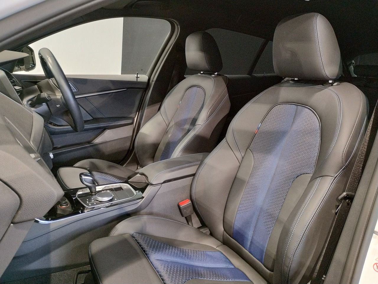 F40 118d Sports Hatch 5-door B47 2.0d