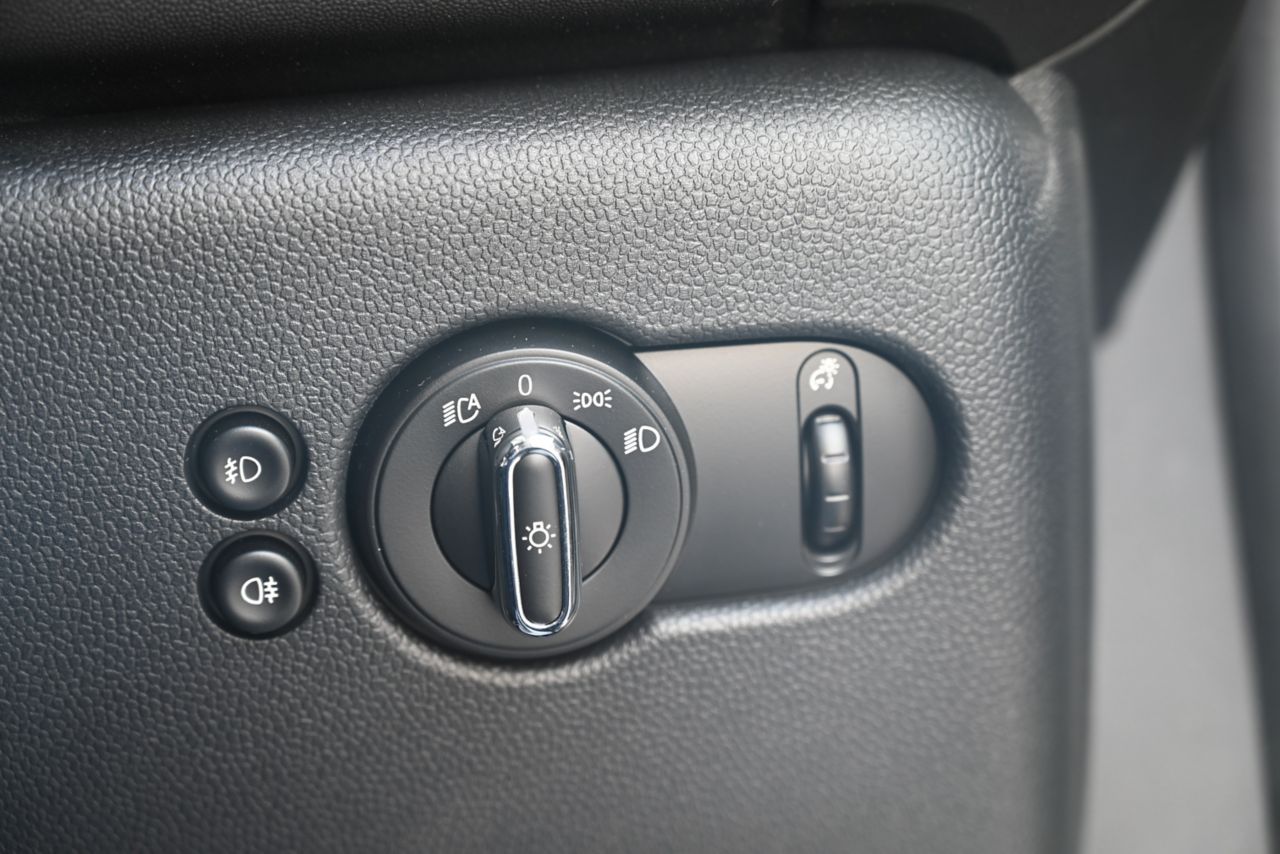 F56 MINI COOPER