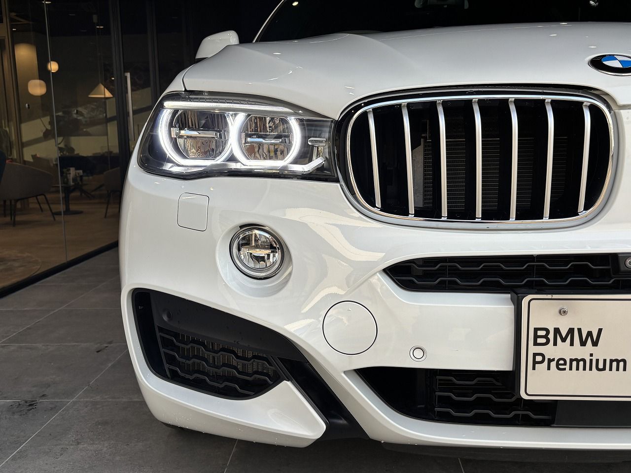 X6 XDRIVE 50I RHD