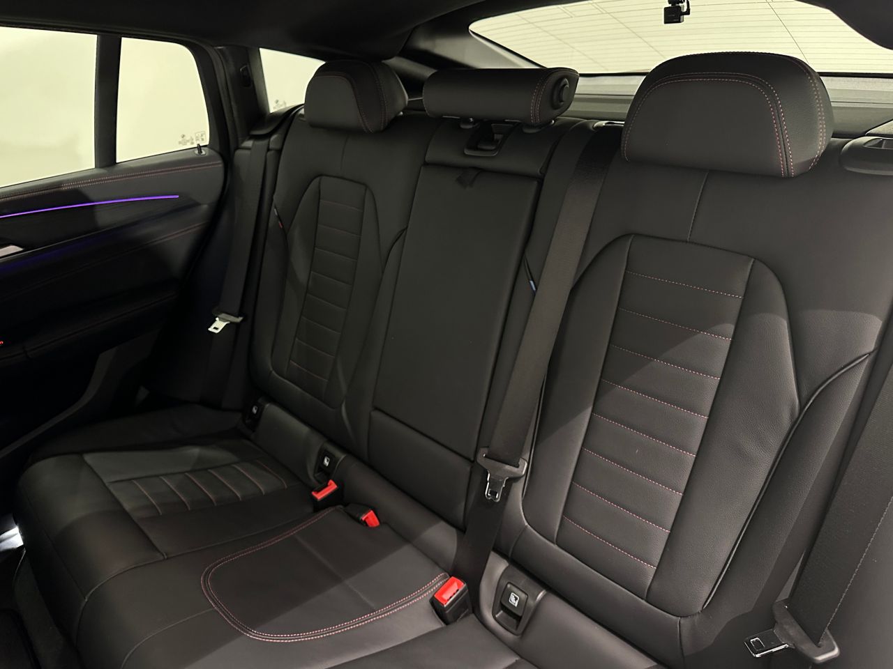 G02 X4 M40i RHD LCI