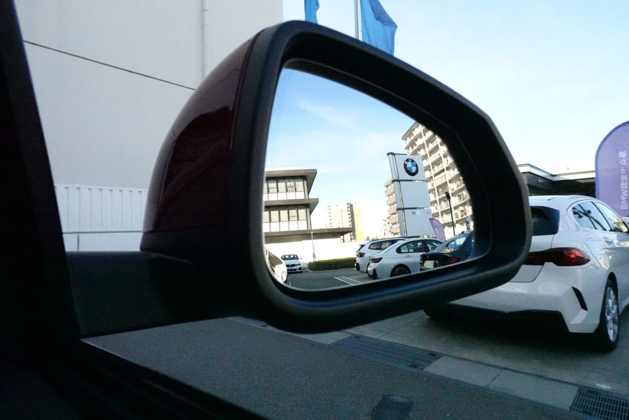 iX2 xDrive30 MSP
