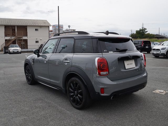 MINI CROSSOVER COOPER D