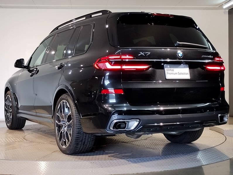 X7 xDrive40d RHD US