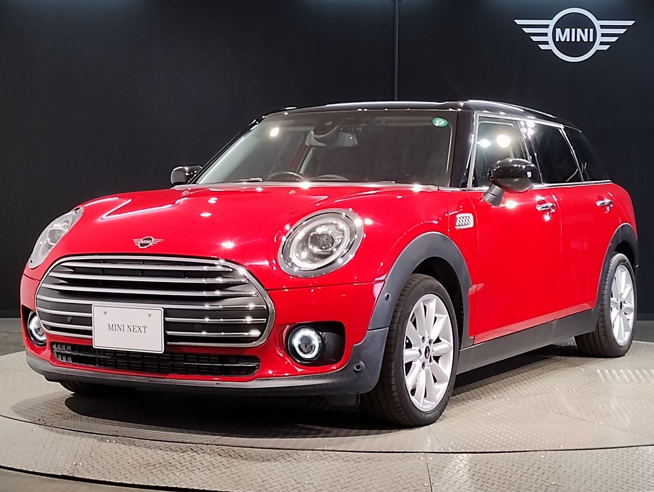 THE NEW MINI COOPER D CLUBMAN.