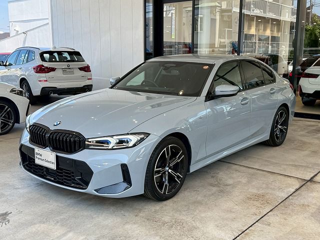320d xDrive Berline RHD