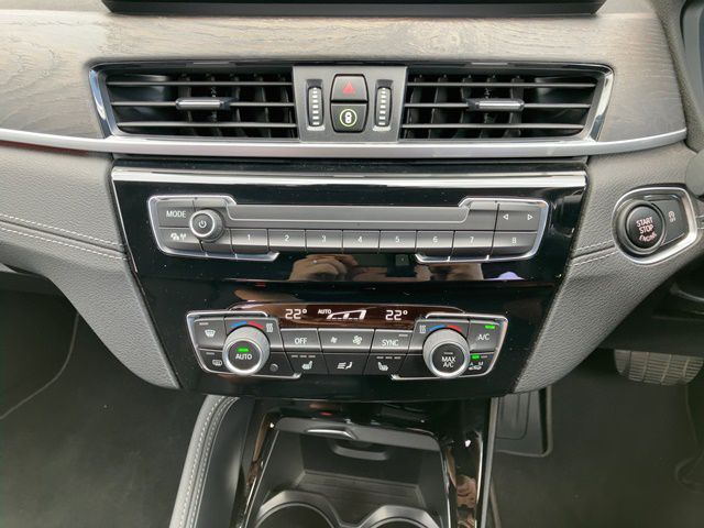 X1 sDrive18i RHD