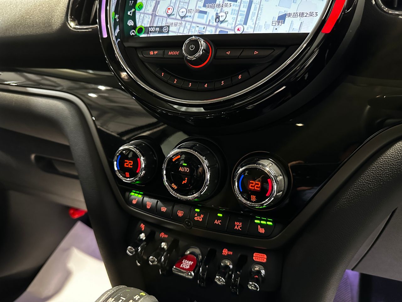 MINI CROSSOVER COOPER D ALL4
