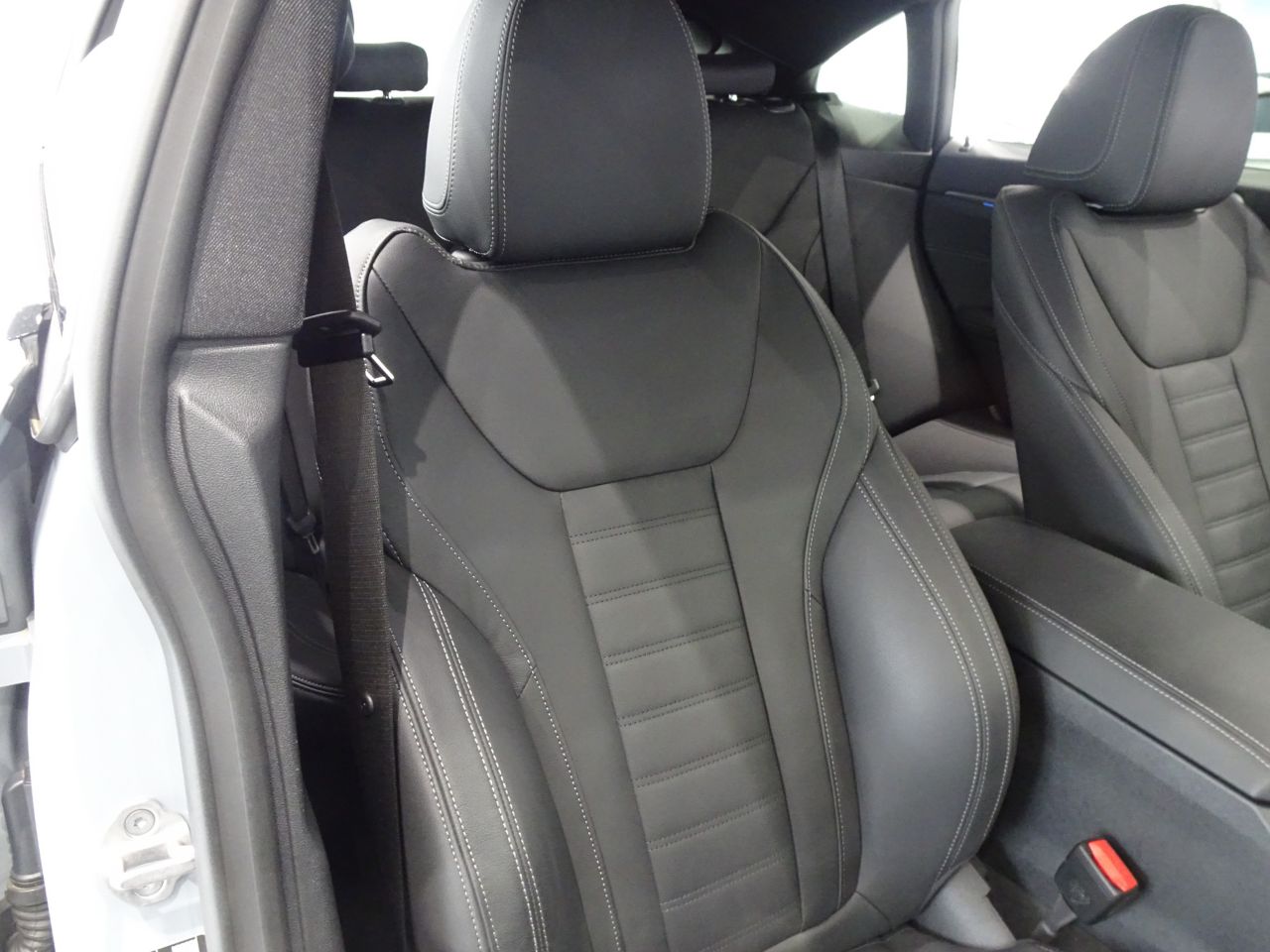 G26 i4 eDrive40 RHD