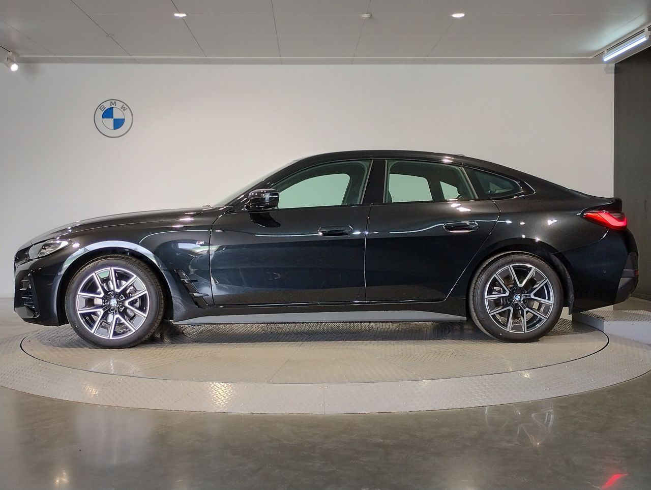 420i Gran Coupé RHD
