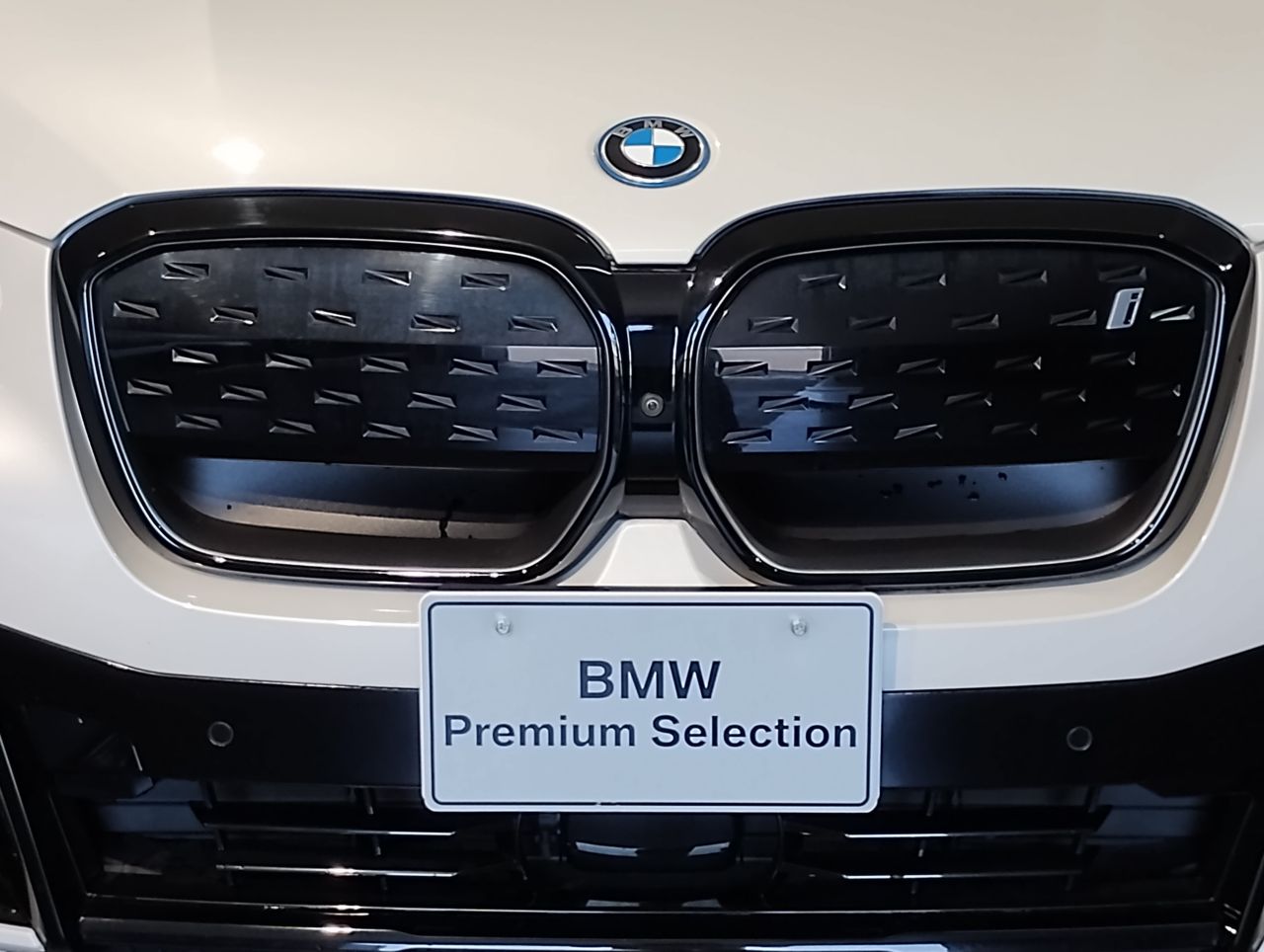 G08 iX3 BEV RHD