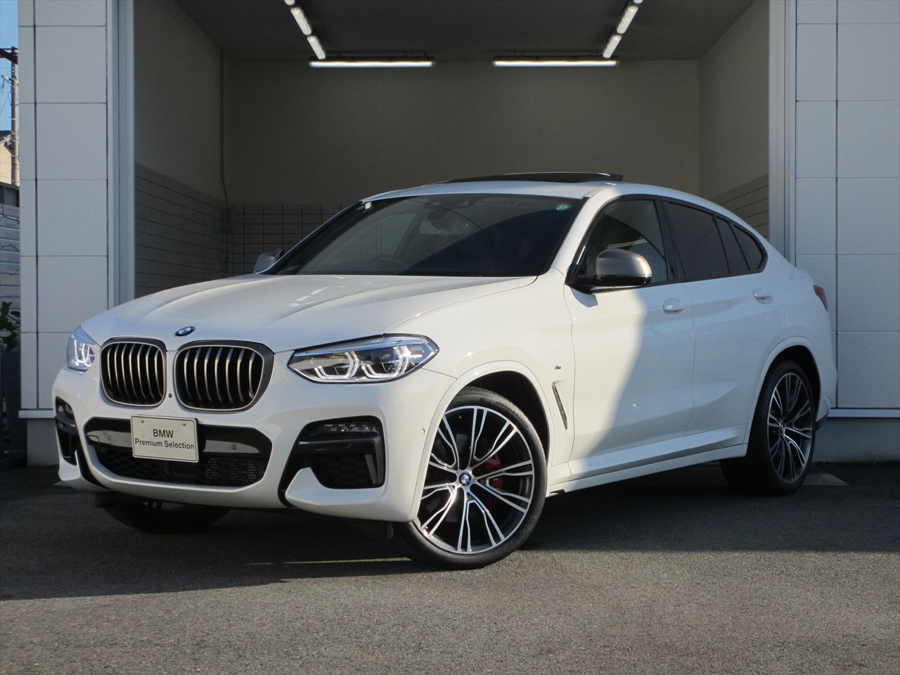 X4 M40i