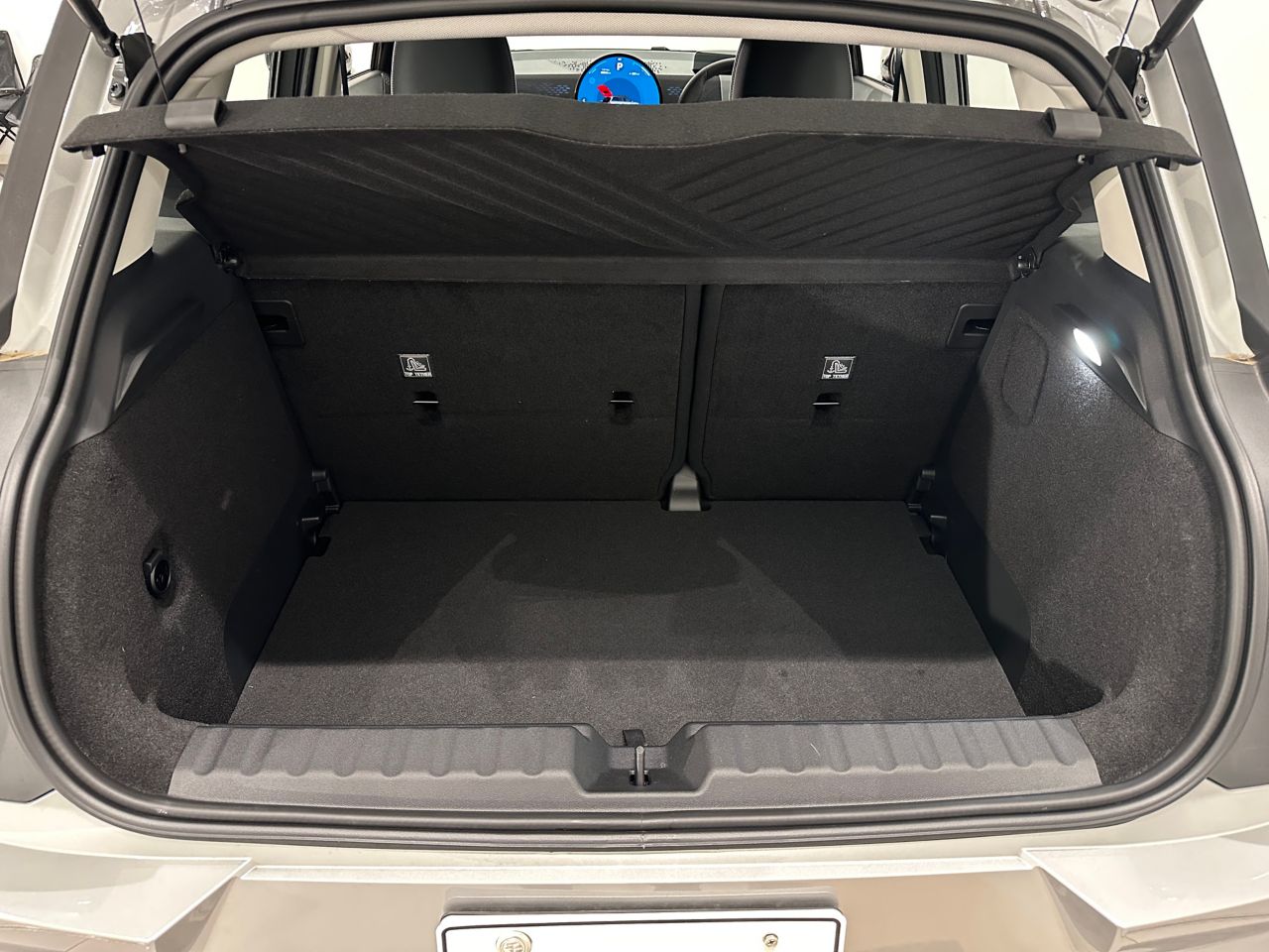 J05 MINI Aceman E