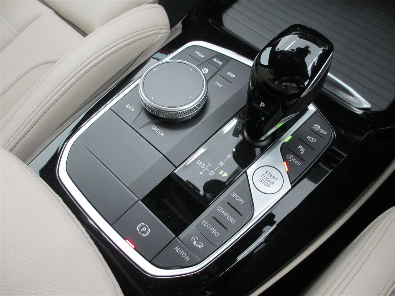 X4 xDrive20d RHD