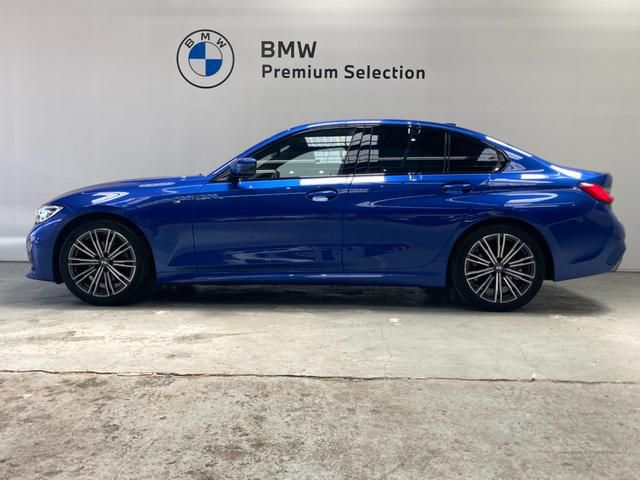 G20 320d xDrive RHD Saloon
