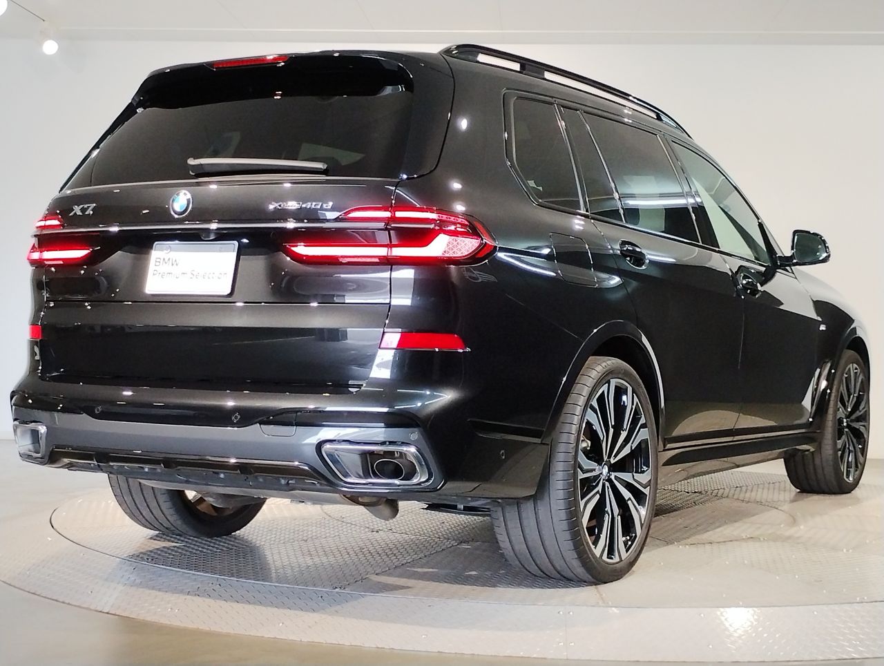 X7 xDrive40d RHD US