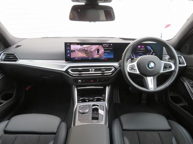 320d xDrive Berline RHD
