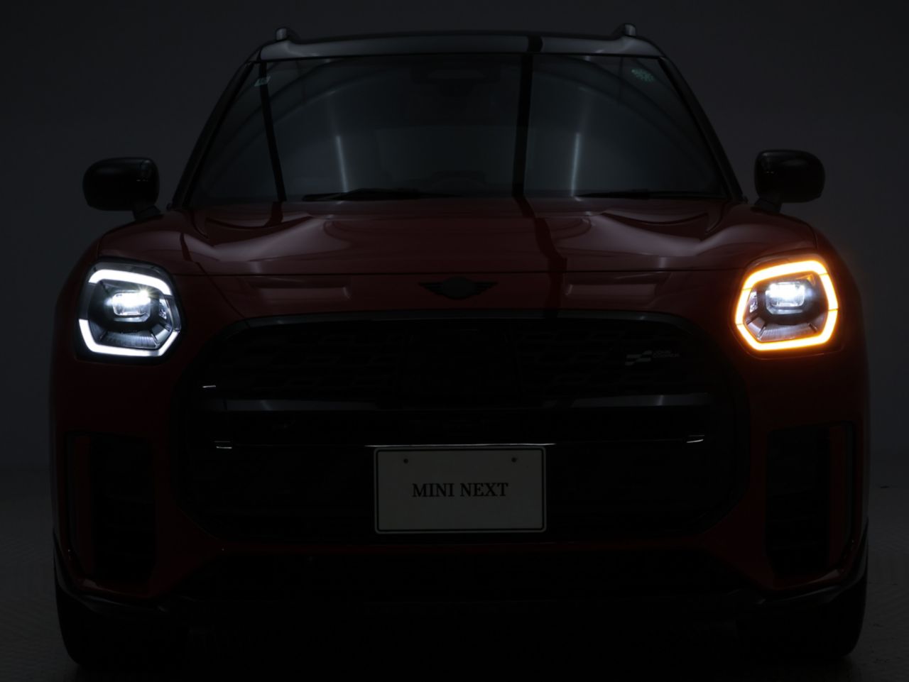 U25 MINI John Cooper Works Countryman ALL4
