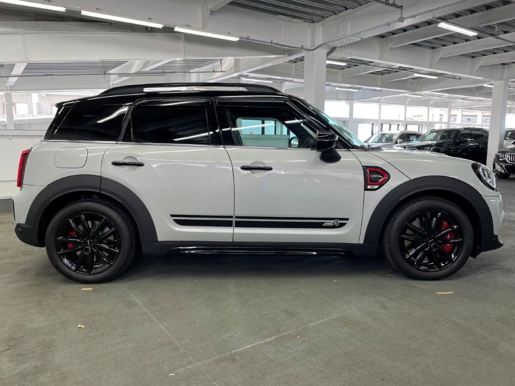 MINI John Cooper Works ALL4 Countryman RHD