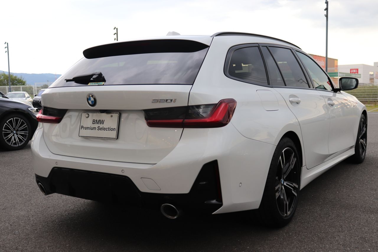 G21 320i Touring LCI RHD