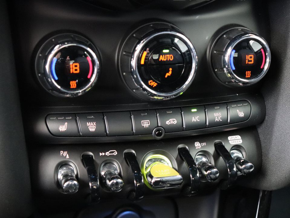 MINI Cooper SE
