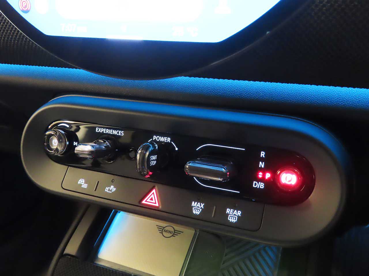 U25 MINI Countryman SE ALL4