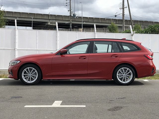 G21 318i Touring