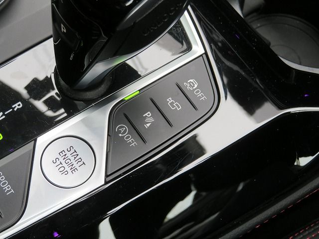 X4 xDrive20d RHD