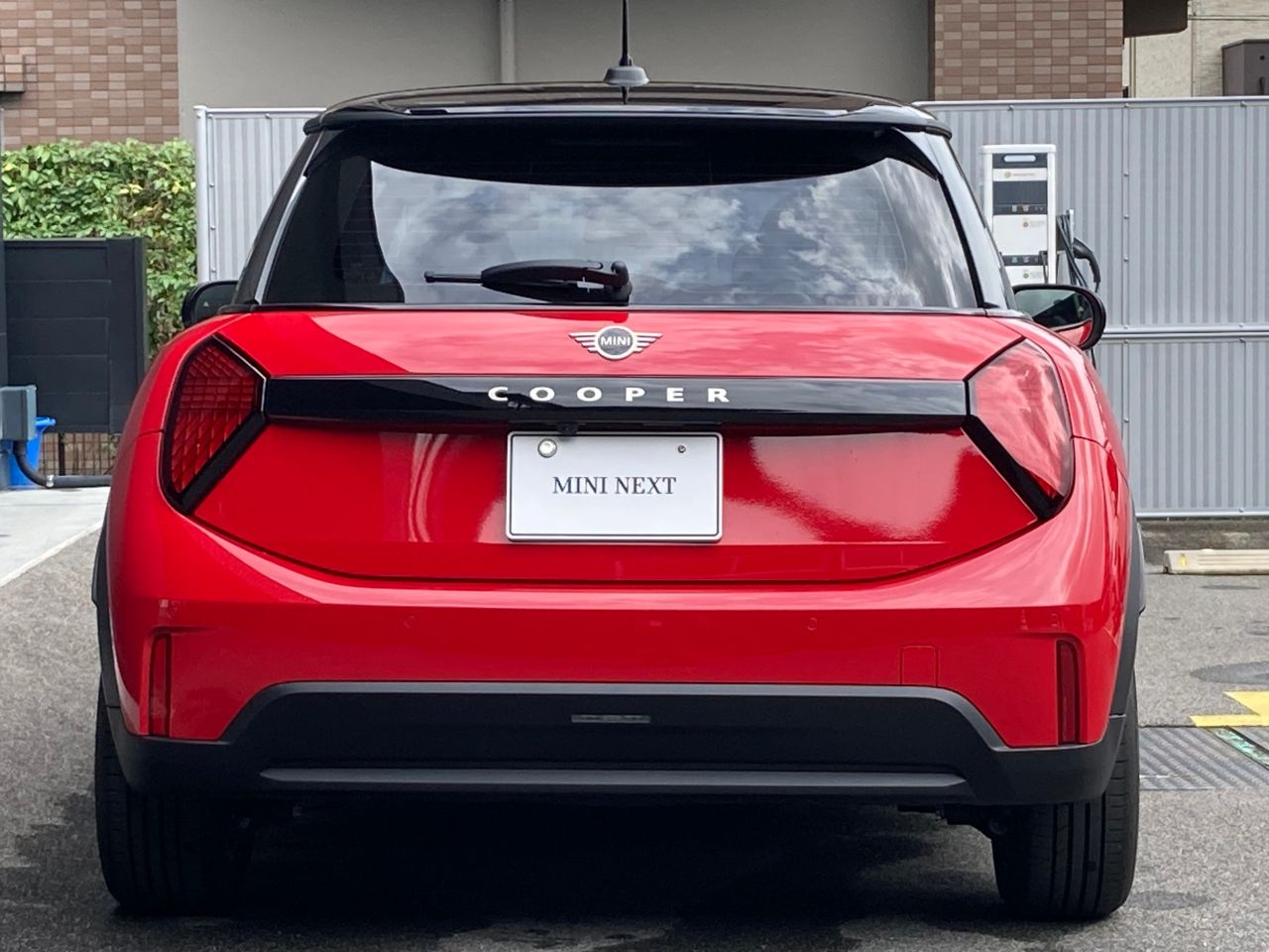 F66 MINI Cooper C 3Dr