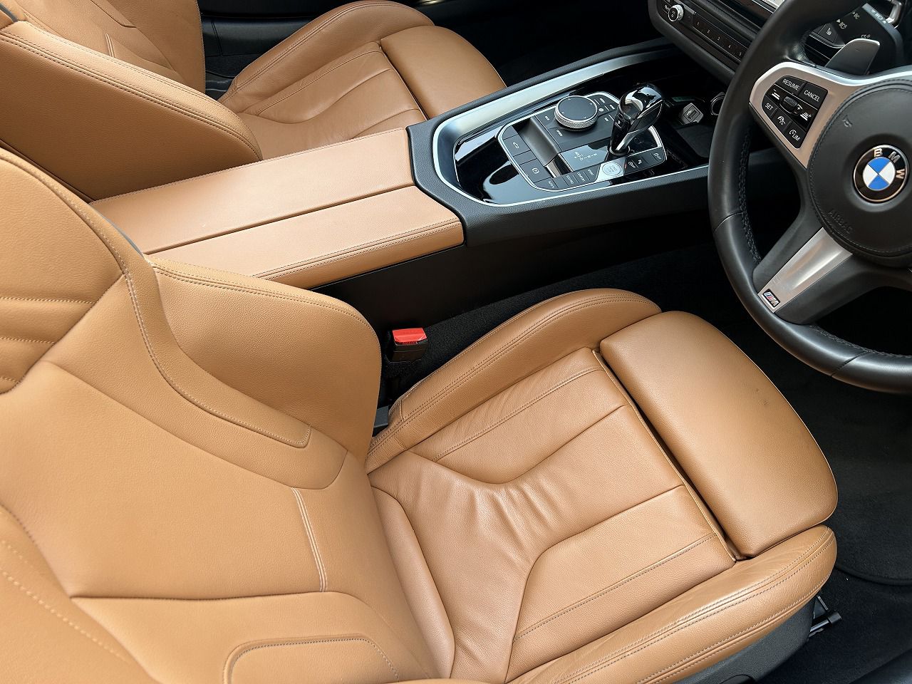 G29 z4 sDrive20i RHD