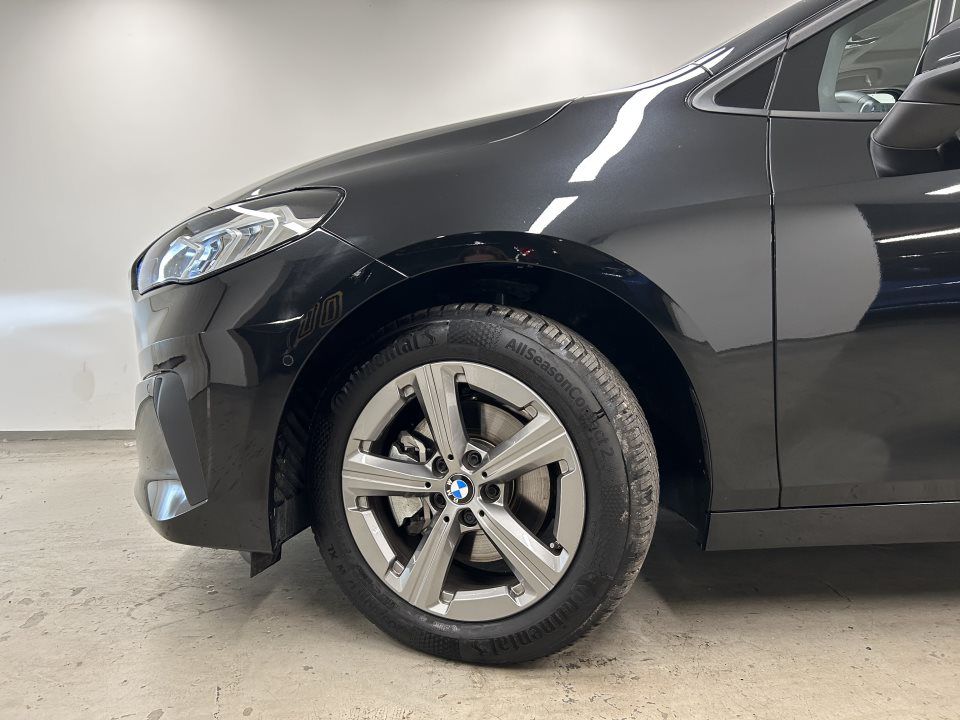 BMW 218