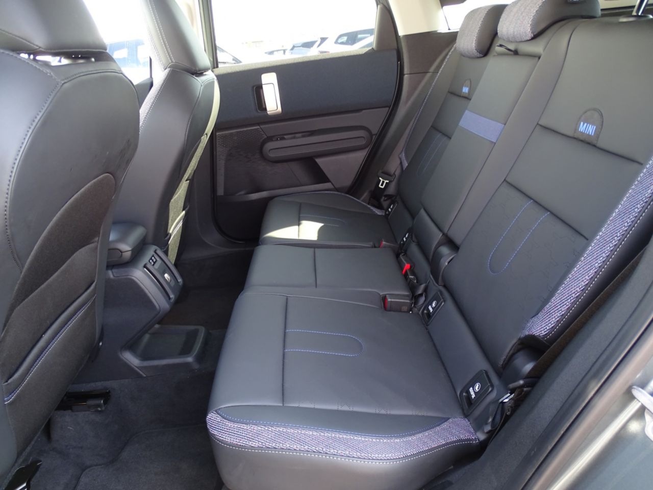 U25 MINI Countryman C