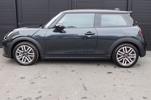 F66 MINI Cooper S 3Dr