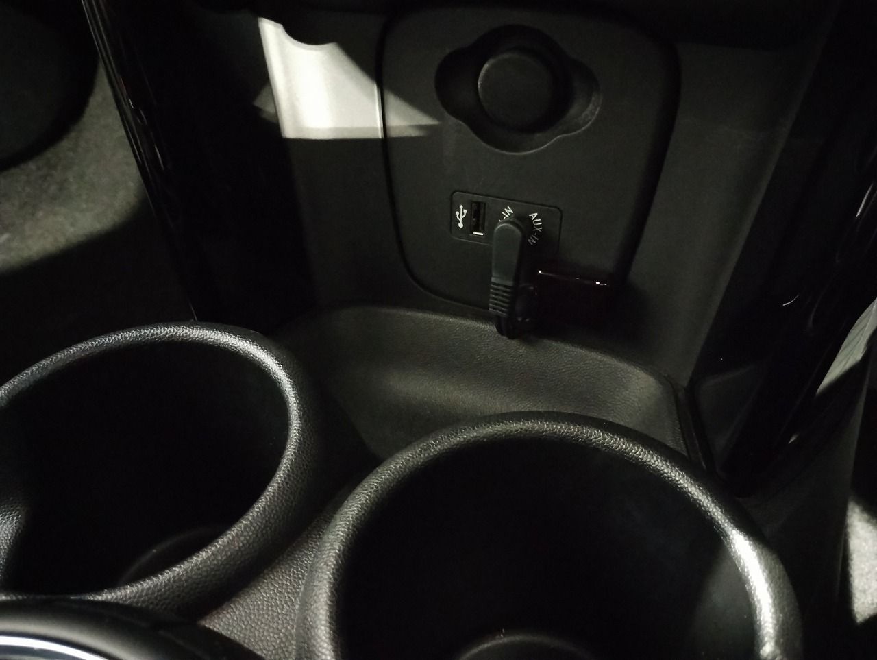 F55 COOPER S D(AT)