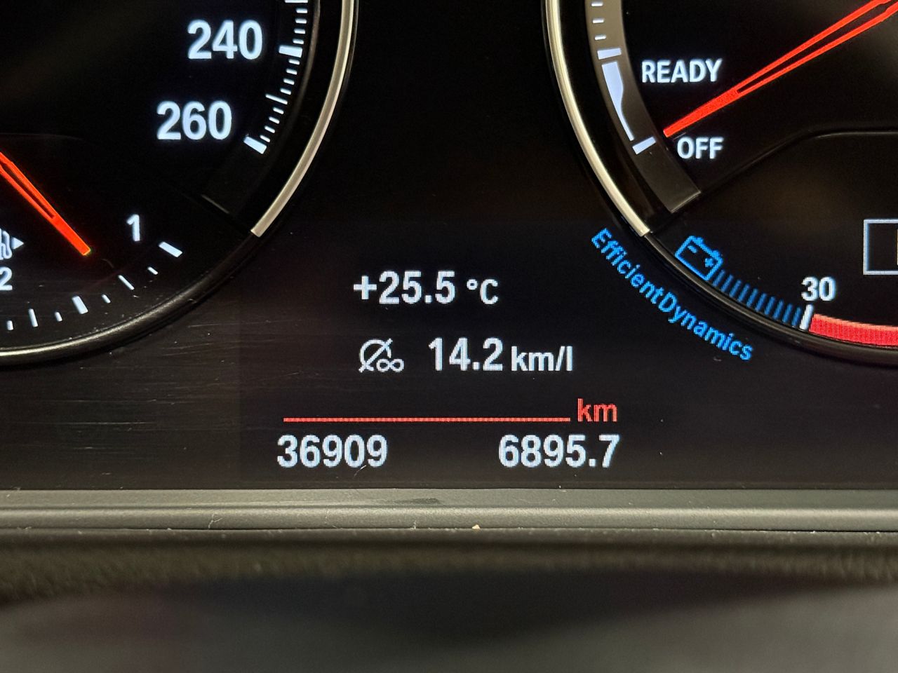 X1 sDrive18i RHD