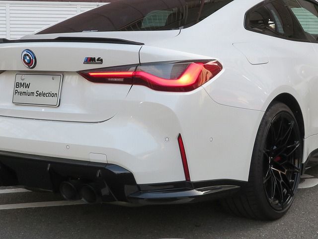 G82 M4 Competition M xDrive Coupe RHD