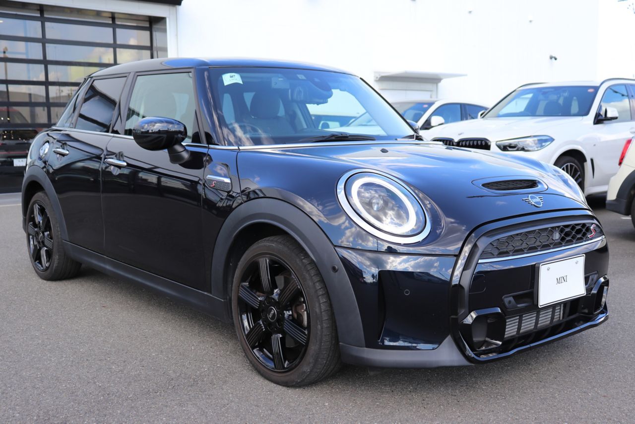 MINI COOPER SD 5 DOOR.