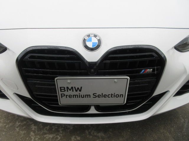 G** M***i x***** C**** *** B** 3.*i RHD