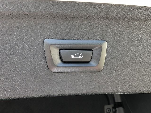 i20 iX xDrive50