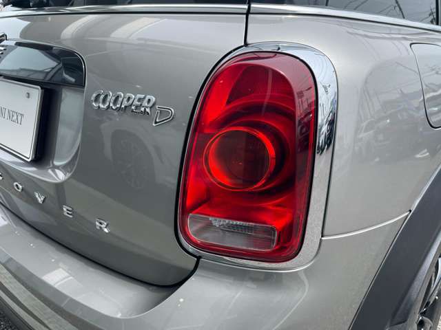 MINI CROSSOVER COOPER D ALL4
