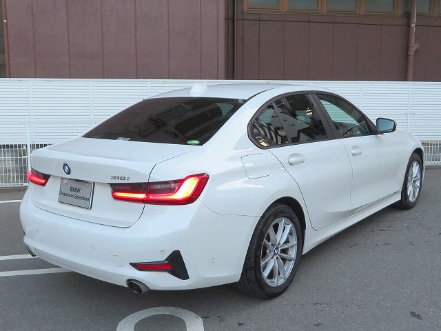 318i Berline RHD
