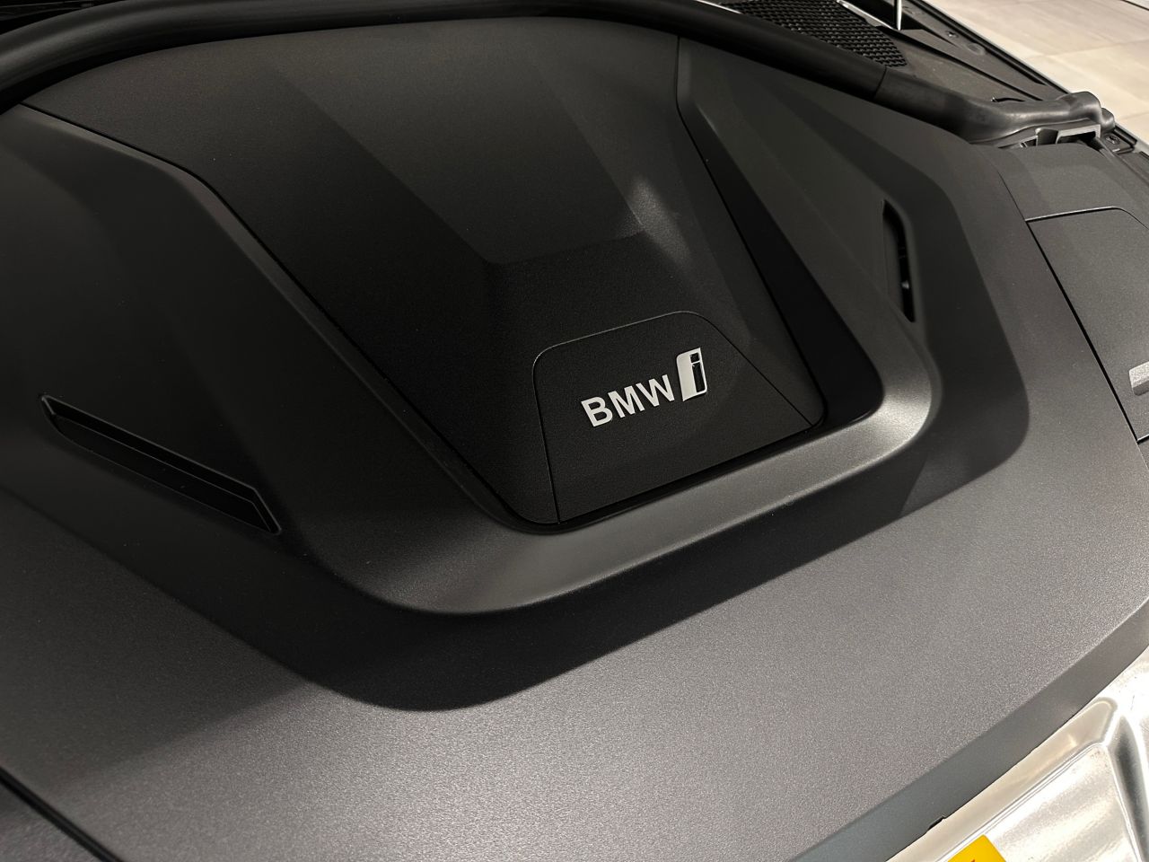 G26 i4 eDrive40 RHD