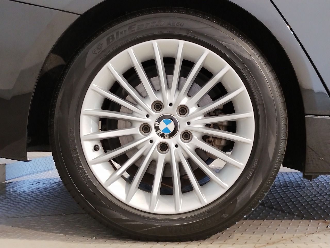 320D TOURING RHD