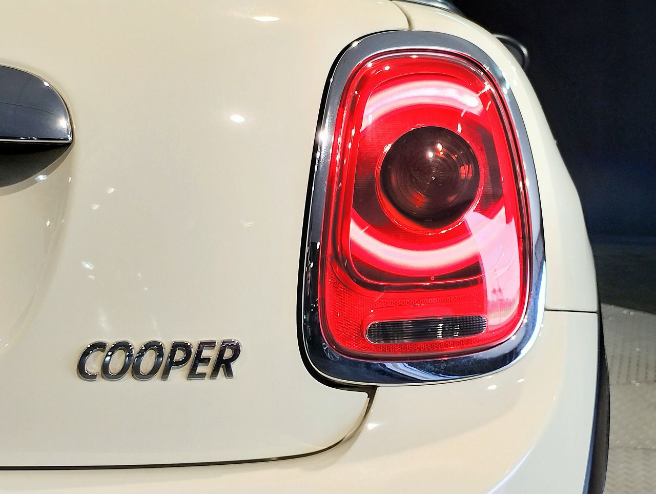 F56 MINI COOPER