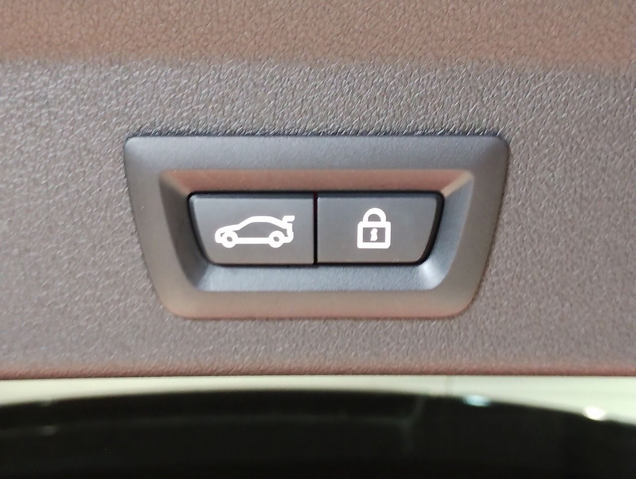 F40 118d Sports Hatch 5-door B47 2.0d