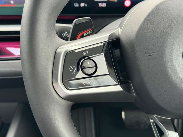 BMW i5 eDrive40 Sedan RHD