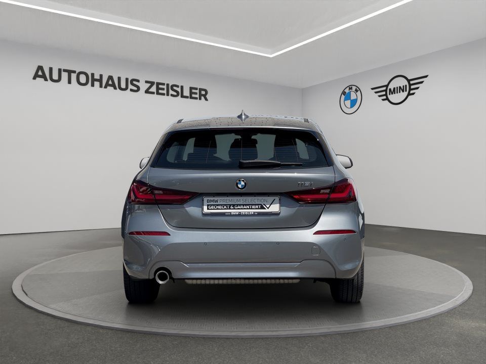 BMW 118