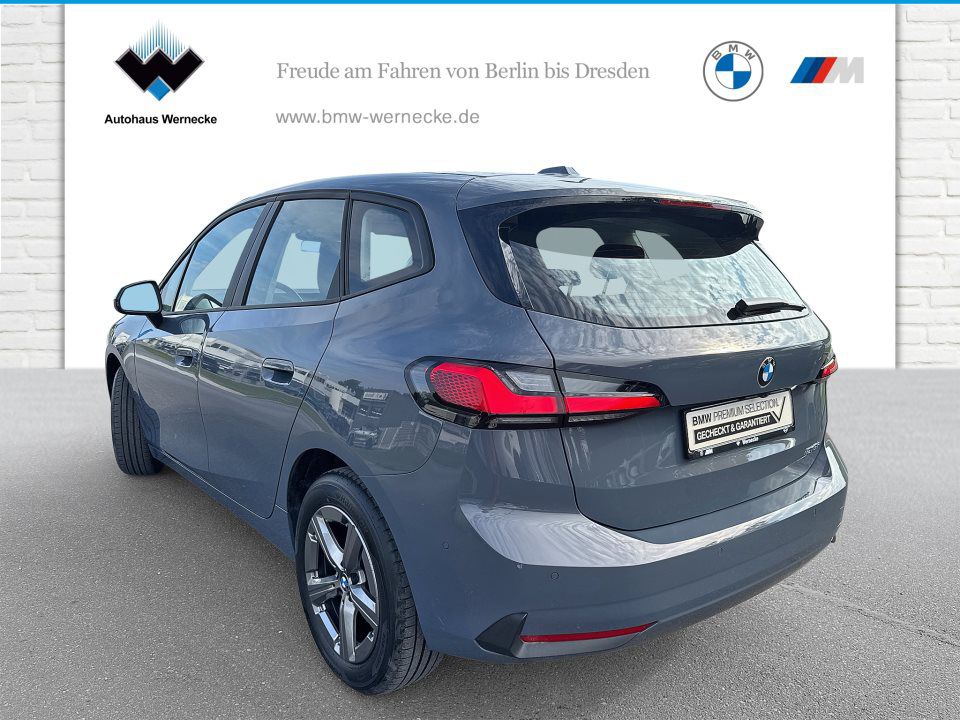 BMW 218