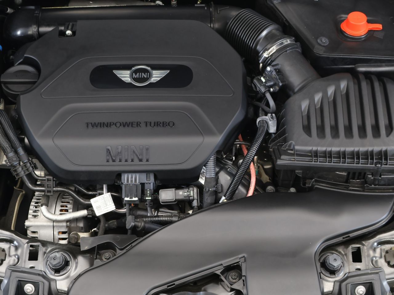 F55 COOPER D (AT)